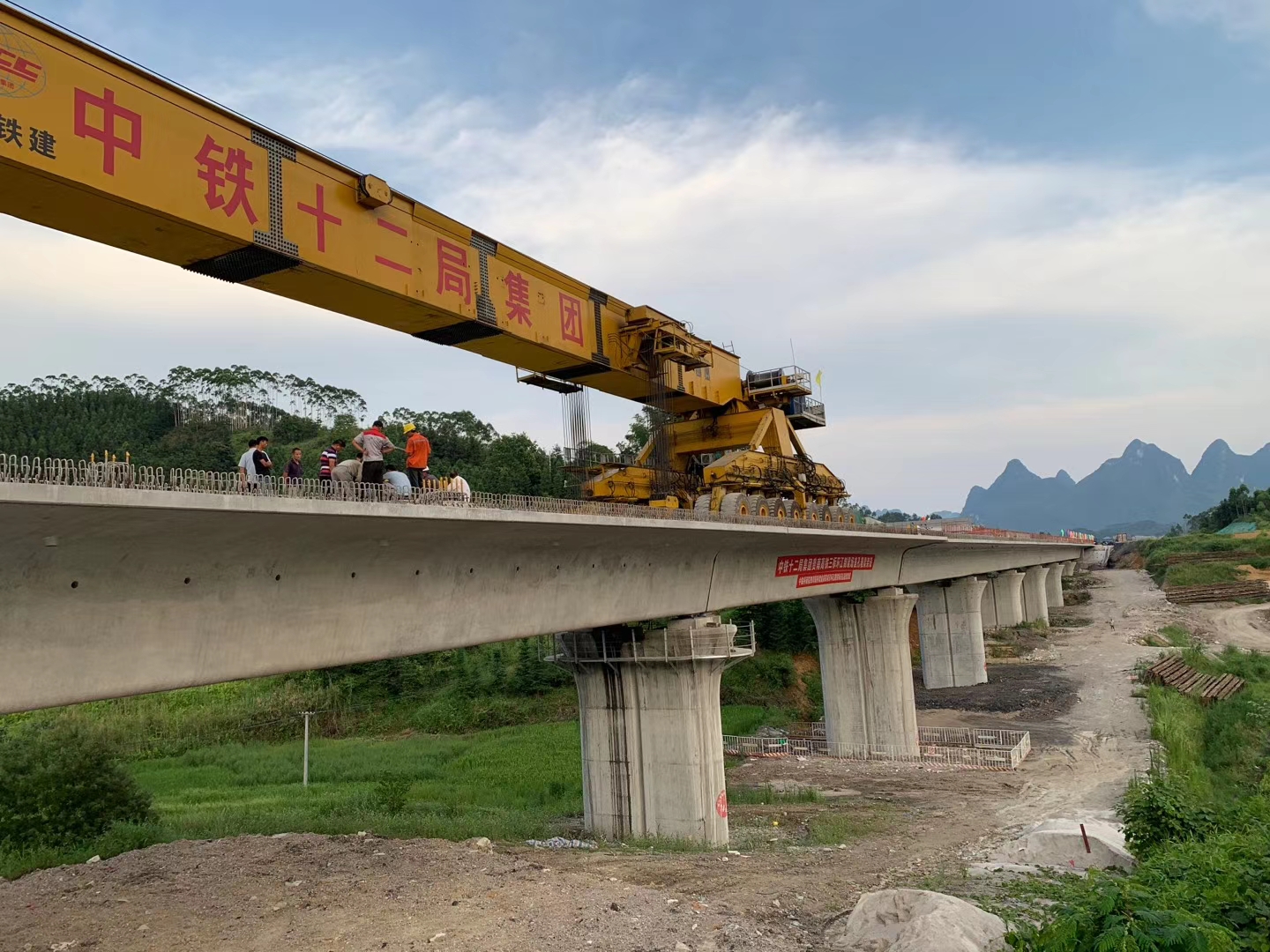 江山预应力加固在公路桥梁施工应用